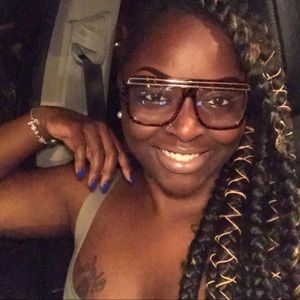 Meet your Posher, Shalisa